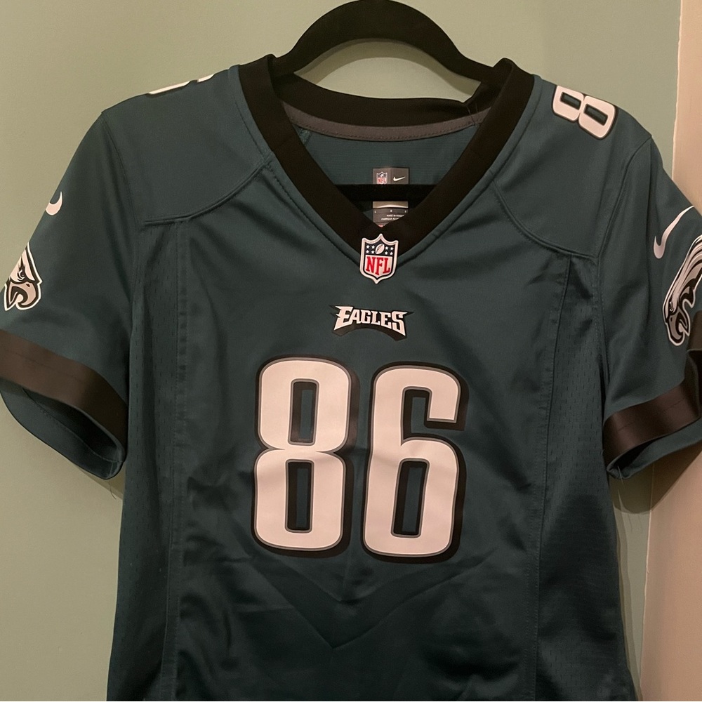 New (with tags) Zach Ertz Eagles jersey